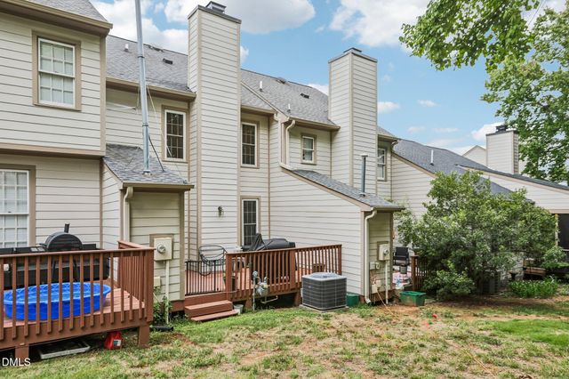 208 Windbyrne Drive, Cary, NC 27513