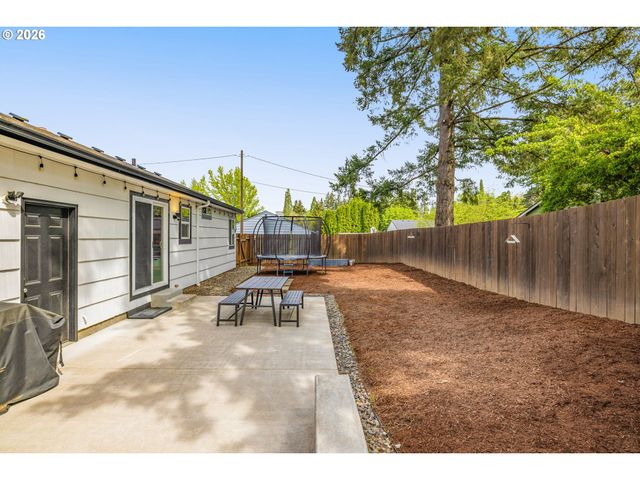 9880 Sw 80TH Ave, Portland, OR 97223