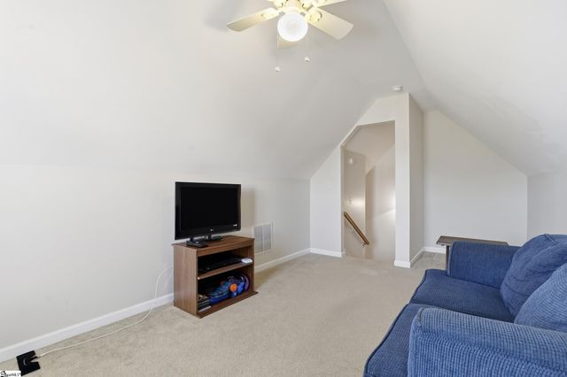 124 Ashington Drive, Simpsonville, SC 29680