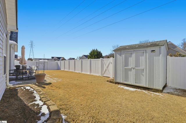 124 Ashington Drive, Simpsonville, SC 29680