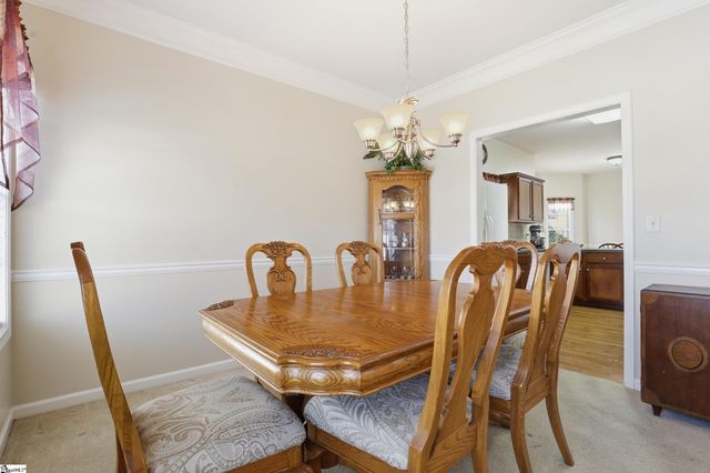 124 Ashington Drive, Simpsonville, SC 29680