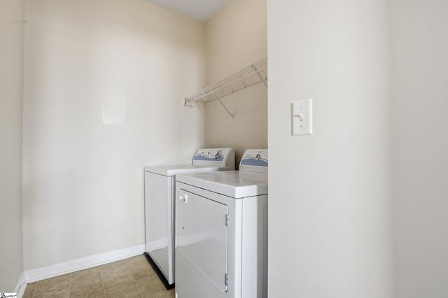 124 Ashington Drive, Simpsonville, SC 29680