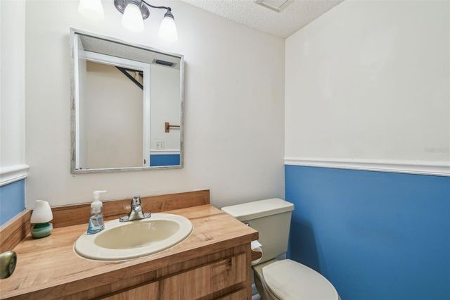 6107 OAK FERN COURT, Temple Terrace, FL 33617