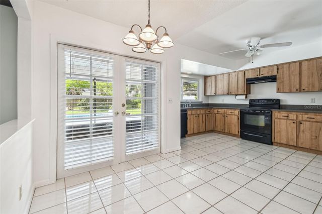 6107 OAK FERN COURT, Temple Terrace, FL 33617