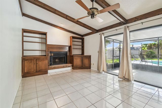 6107 OAK FERN COURT, Temple Terrace, FL 33617