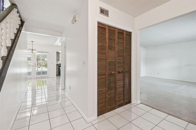 6107 OAK FERN COURT, Temple Terrace, FL 33617