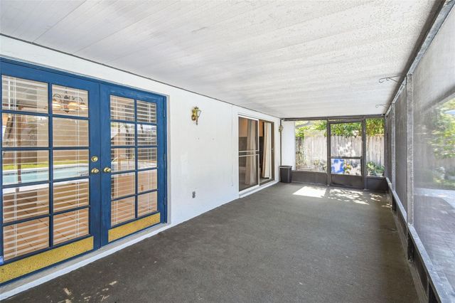 6107 OAK FERN COURT, Temple Terrace, FL 33617