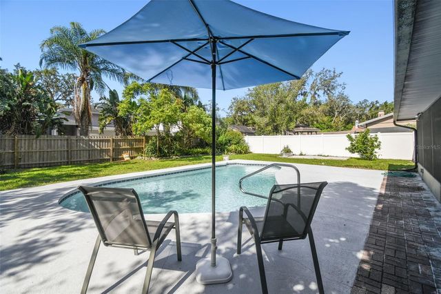 6107 OAK FERN COURT, Temple Terrace, FL 33617