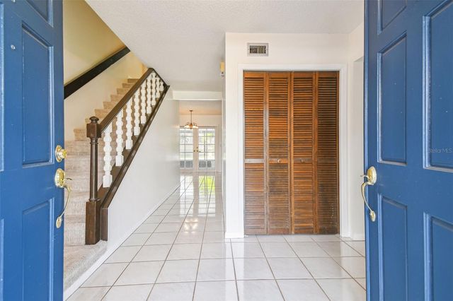 6107 OAK FERN COURT, Temple Terrace, FL 33617