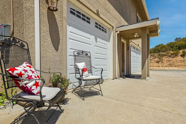 3049 Patriot Way, Valley Springs, CA 95252