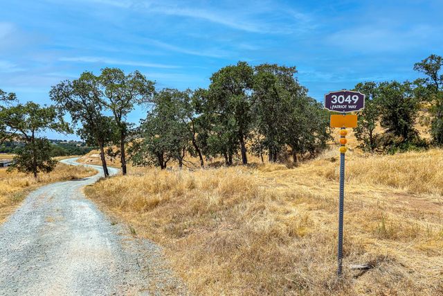 3049 Patriot Way, Valley Springs, CA 95252