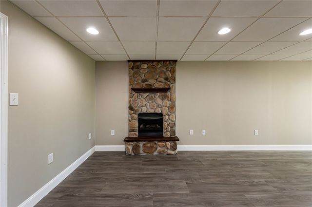 1120 Sandstone Rd, City Of Greensburg, PA 15601
