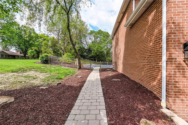 1120 Sandstone Rd, City Of Greensburg, PA 15601