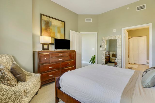 600 S Dixie Highway 405, West Palm Beach, FL 33401