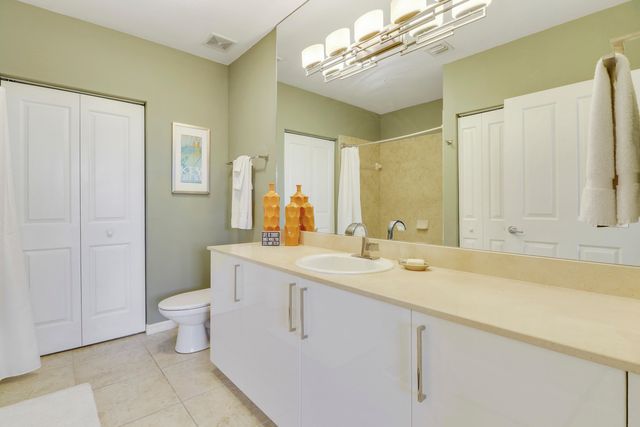 600 S Dixie Highway 405, West Palm Beach, FL 33401