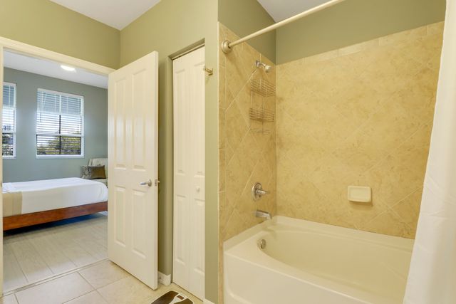 600 S Dixie Highway 405, West Palm Beach, FL 33401