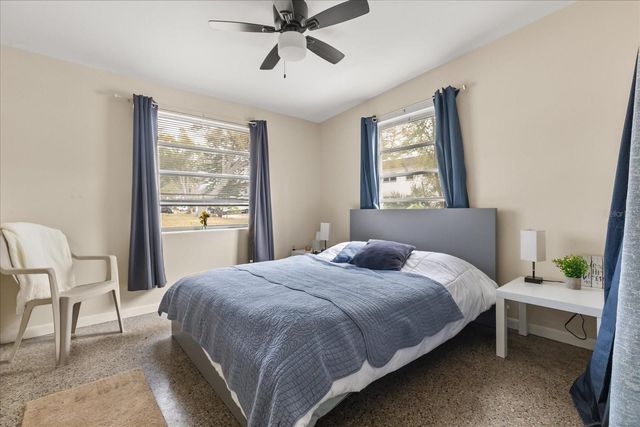 1595 HOWARD PLACE A & B, Largo, FL 33770