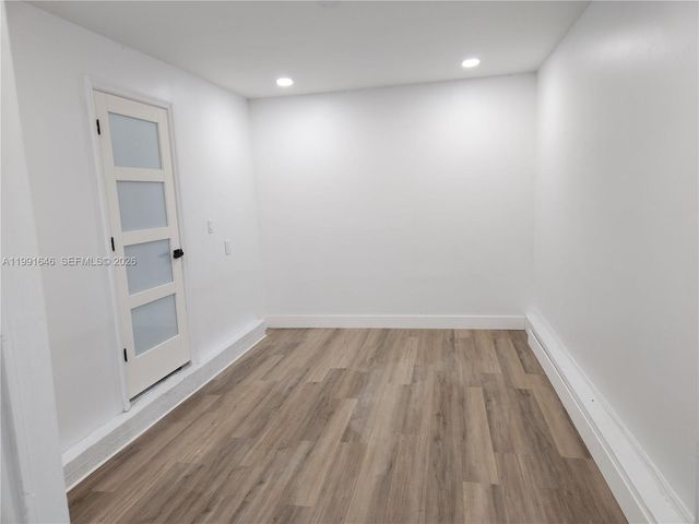 8615 SW 15th St, Pembroke Pines, FL 33025