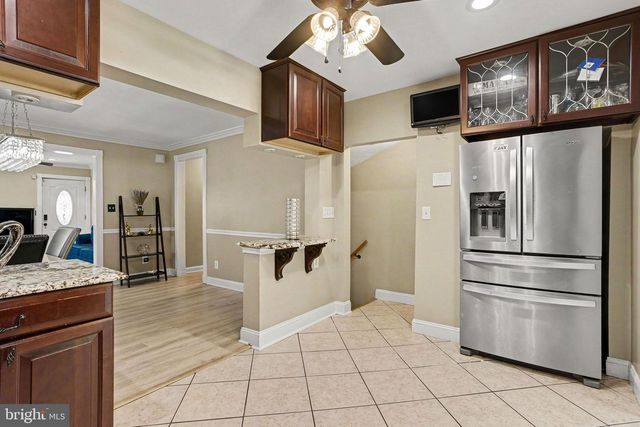 9836 HARFORD RD, Parkville, MD 21234