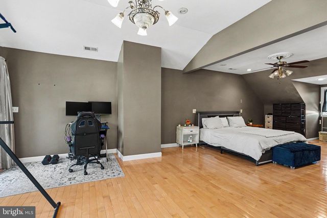 9836 HARFORD RD, Parkville, MD 21234