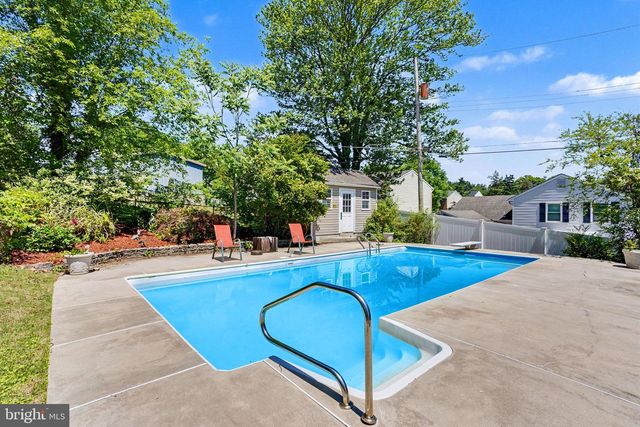 9836 HARFORD RD, Parkville, MD 21234