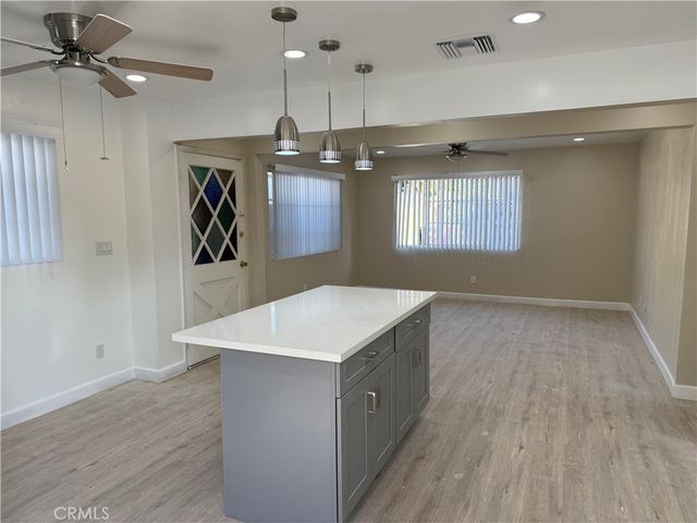 6933 Belhurst Avenue, Long Beach, CA 90805