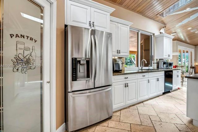 5328 E Leitner Drive, Coral Springs, FL 33067
