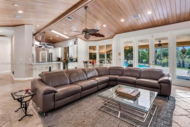 5328 E Leitner Drive, Coral Springs, FL 33067