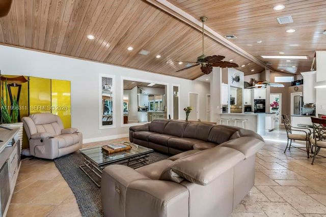 5328 E Leitner Drive, Coral Springs, FL 33067