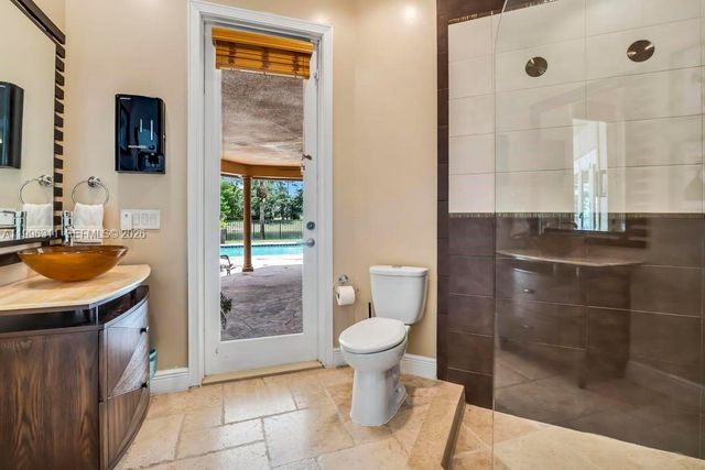5328 E Leitner Drive, Coral Springs, FL 33067