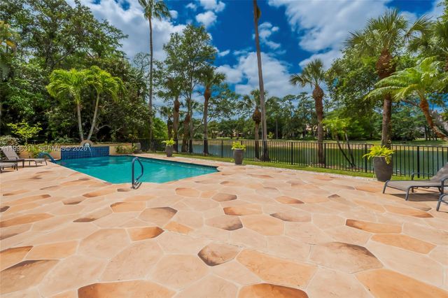 5328 E Leitner Drive, Coral Springs, FL 33067