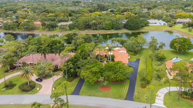 5328 E Leitner Drive, Coral Springs, FL 33067