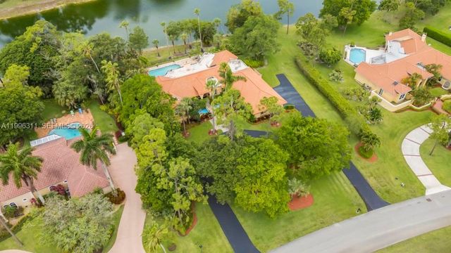 5328 E Leitner Drive, Coral Springs, FL 33067