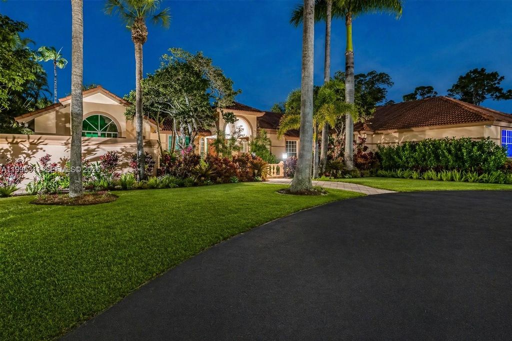 5328 E Leitner Drive, Coral Springs, FL 33067