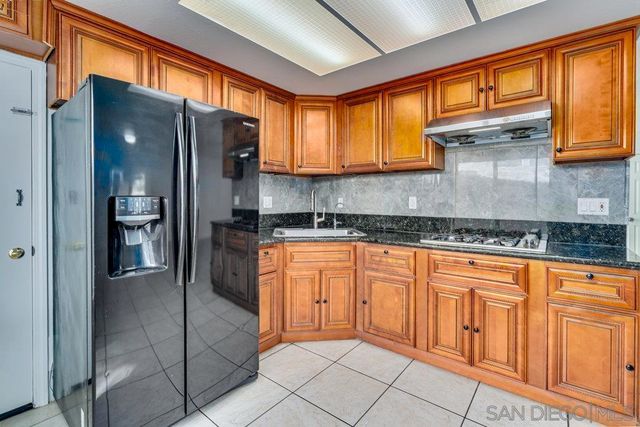 1236 Corte Cielo, San Marcos, CA 92069