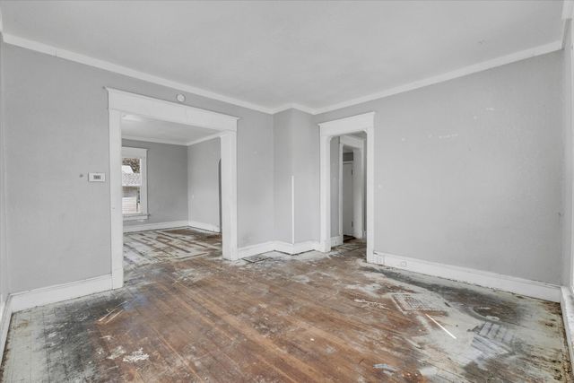 706 N Howell Street, Davenport, IA 52802