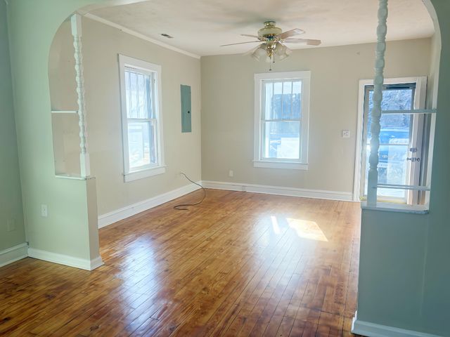 1473 TENTH ST, Waynesboro, VA 22980