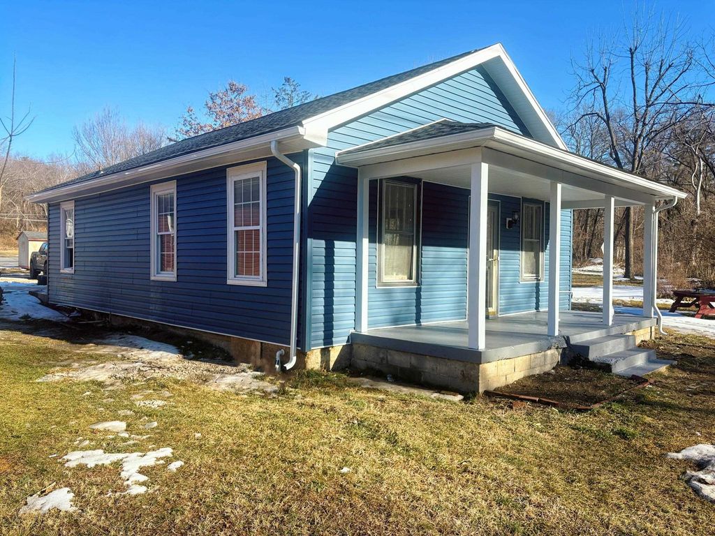 1473 TENTH ST, Waynesboro, VA 22980