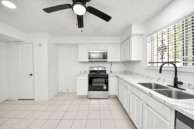 13402 Pecan Oak Drive, Houston, TX 77065