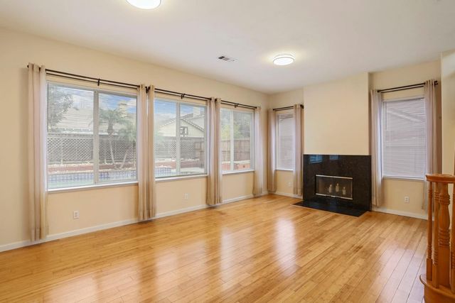 3308 Creek Bed Ct, Modesto, CA 95355