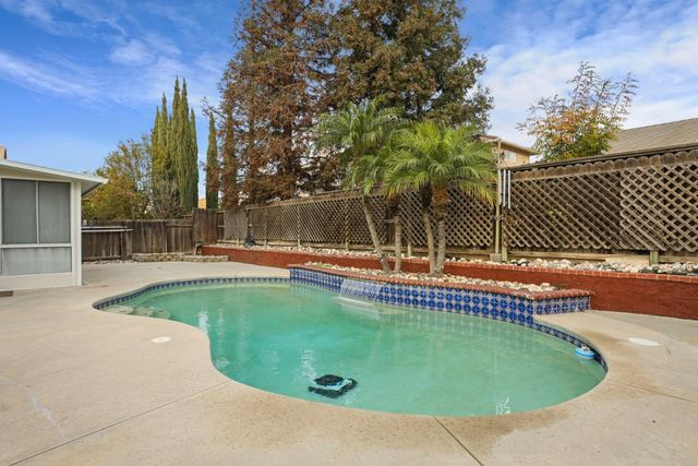 3308 Creek Bed Ct, Modesto, CA 95355