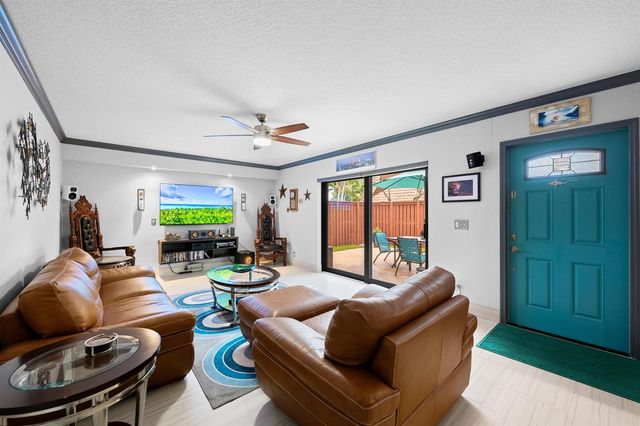 2512 SW 15th Street, Deerfield Beach, FL 33442