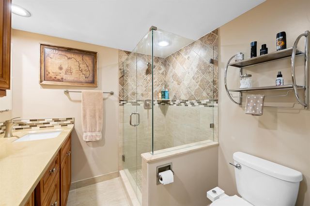 2512 SW 15th Street, Deerfield Beach, FL 33442