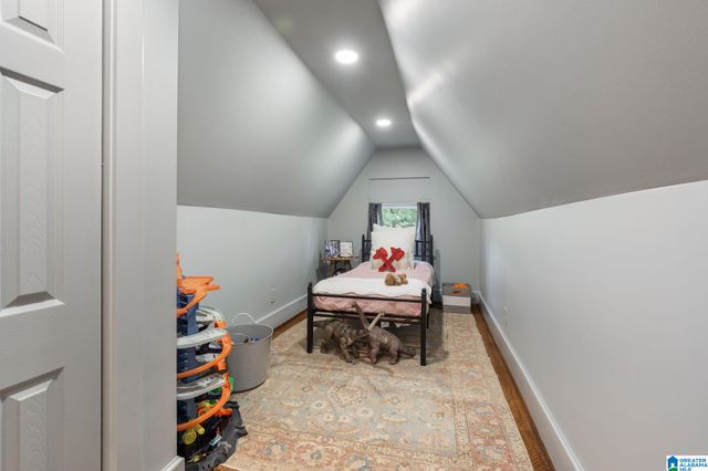 1424 ARDSLEY PLACE, Homewood, AL 35209