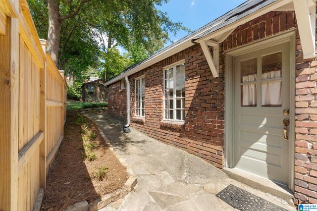 1424 ARDSLEY PLACE, Homewood, AL 35209