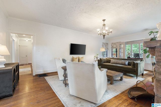 1424 ARDSLEY PLACE, Homewood, AL 35209