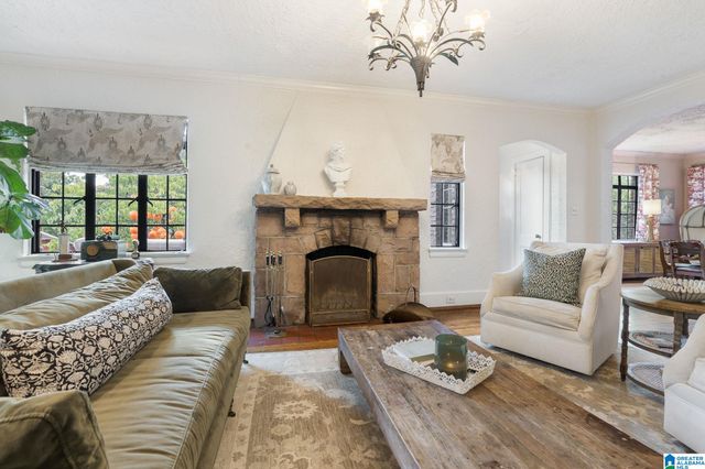 1424 ARDSLEY PLACE, Homewood, AL 35209