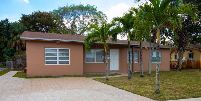 6860 Broadmoor, North Lauderdale, FL 33068