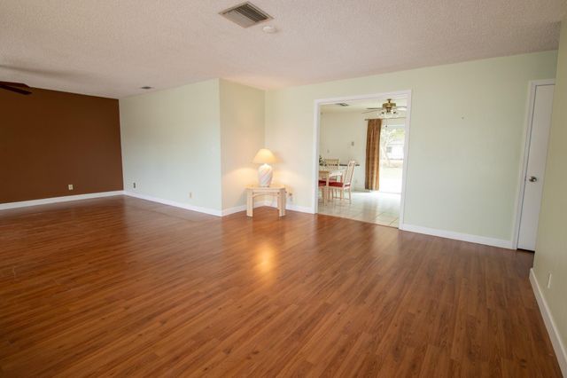 6860 Broadmoor, North Lauderdale, FL 33068