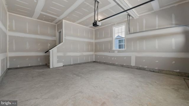 6 COMES RIDGE CT, Rosedale, MD 21237